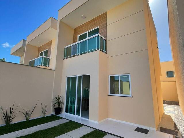 #2301 - Casa para Venda em Eusébio - CE