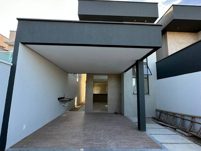 #2509 - Casa para Venda em Eusébio - CE