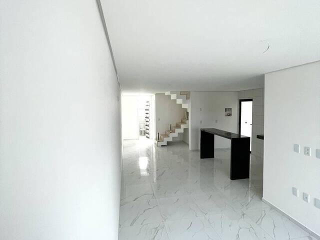 Casa para Venda em Eusébio - 5