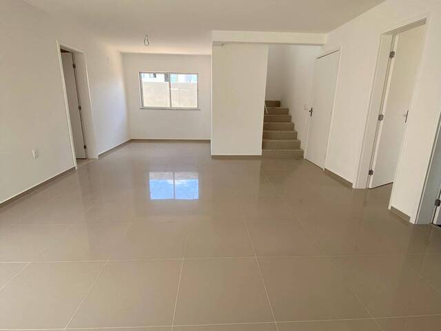 #2984 - Casa em condomínio para Venda em Eusébio - CE