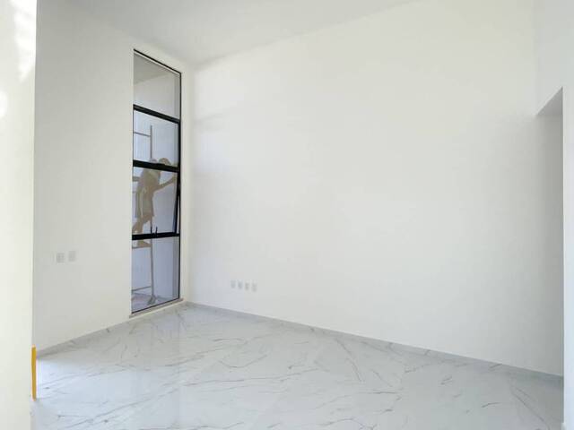 Casa para Venda em Eusébio - 2