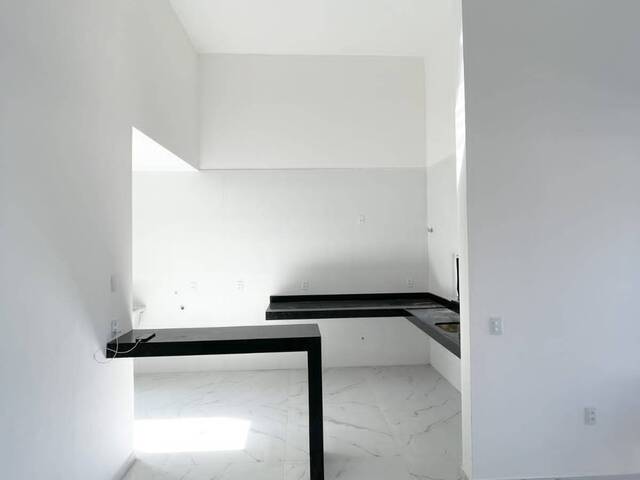 Casa para Venda em Eusébio - 4
