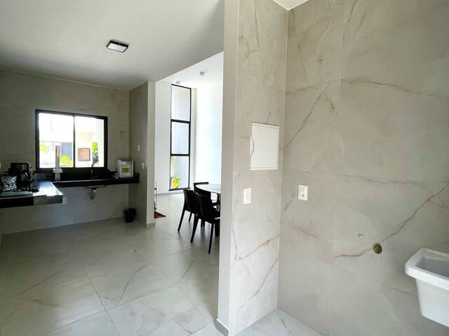 #2888 - Casa para Venda em Eusébio - CE