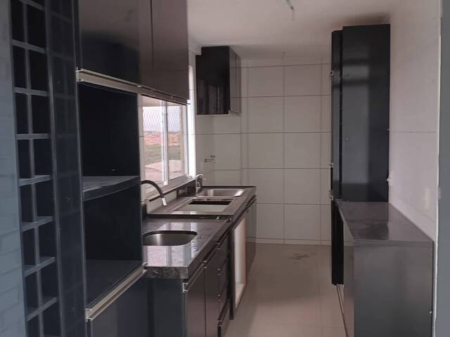 Apartamento para Venda em Fortaleza - 3