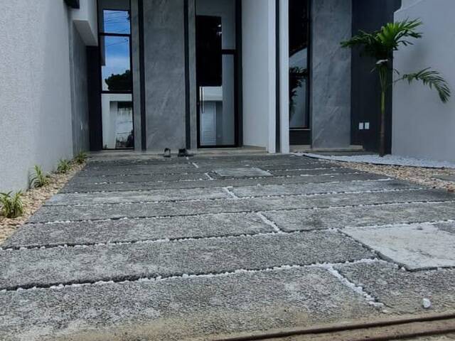 #3374 - Casa para Venda em Eusébio - CE
