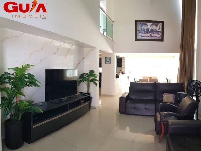 #3452 - Casa para Venda em Eusébio - CE