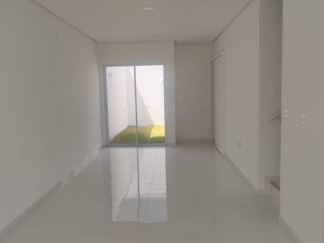 #3588 - Casa para Venda em Eusébio - CE