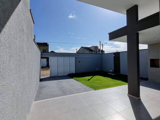 #3523 - Casa para Venda em Fortaleza - CE
