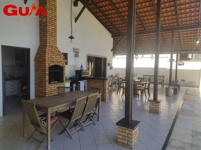 #3679 - Casa para Venda em Eusébio - CE