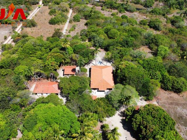 #3825 - Casa para Venda em Eusébio - CE