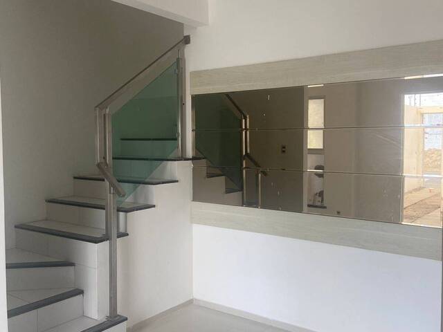 #3972 - Casa para Venda em Eusébio - CE