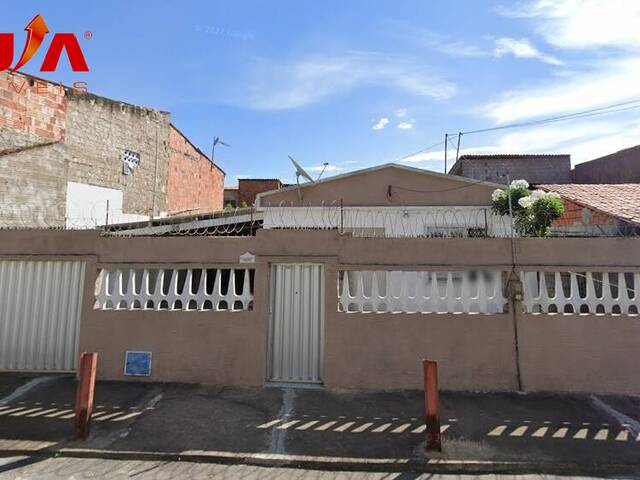 #3995 - Casa para Venda em Fortaleza - CE - 1