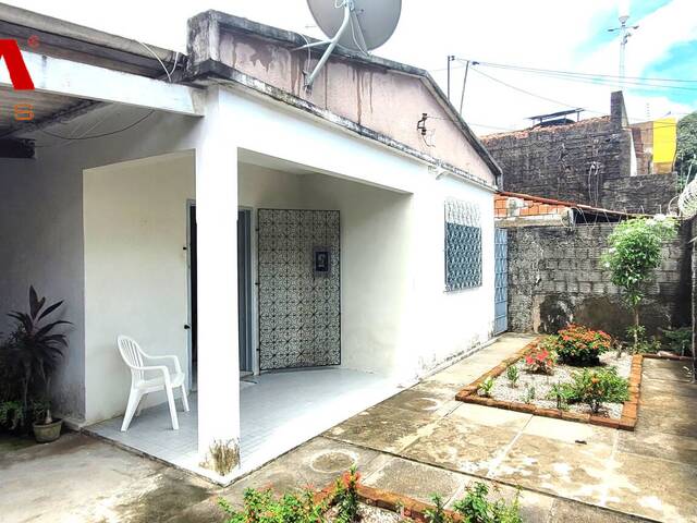 #3995 - Casa para Venda em Fortaleza - CE - 2