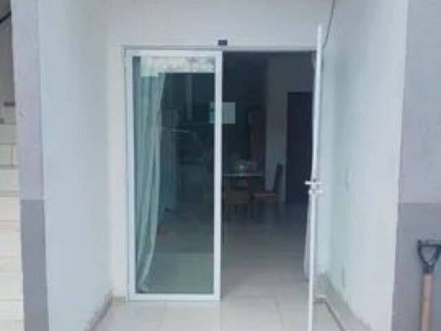 #4006 - Apartamento para Venda em Itaitinga - CE - 2