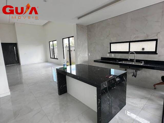 #4009 - Casa para Venda em Eusébio - CE - 3