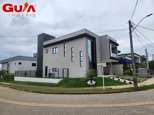#4010 - Casa para Venda em Eusébio - CE - 2