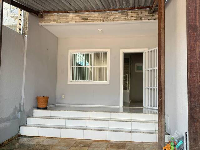 #4011 - Casa para Locação em Fortaleza - CE - 2
