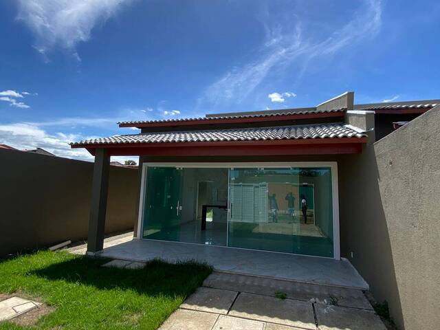 #4056 - Casa para Venda em Maracanaú - CE - 2