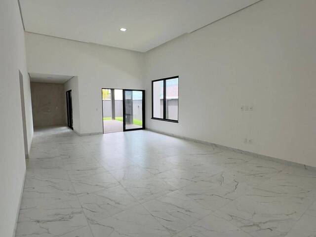 #4158 - Casa para Venda em Fortaleza - CE - 2