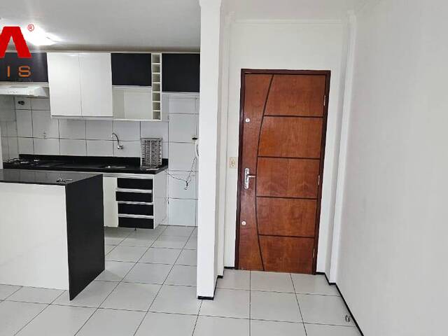 #4166 - Apartamento para Venda em Eusébio - CE - 2