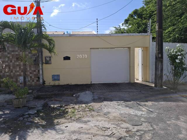 #4180 - Casa para Venda em Fortaleza - CE - 2