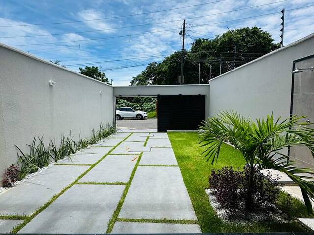 #4189 - Casa para Venda em Fortaleza - CE - 2