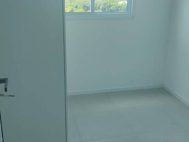 #4033 - Apartamento para Locação em Eusébio - CE - 3