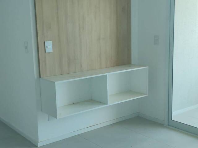 #4033 - Apartamento para Locação em Eusébio - CE - 2