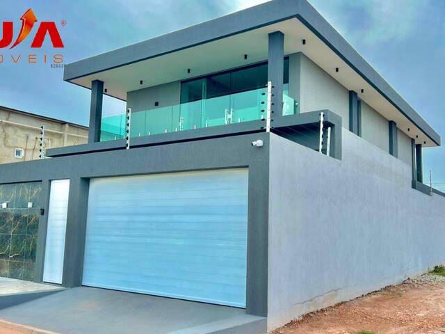 #4207 - Casa em condomínio para Venda em Eusébio - CE - 2