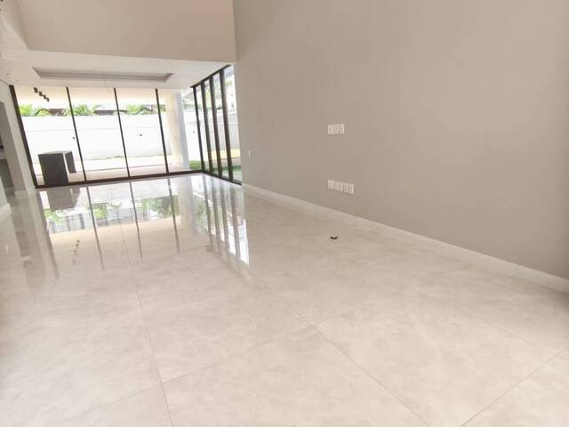 #4290 - Casa em condomínio para Venda em Eusébio - CE - 2