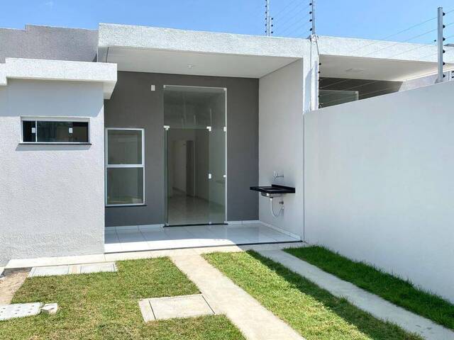#4349 - Casa para Venda em Eusébio - CE - 1