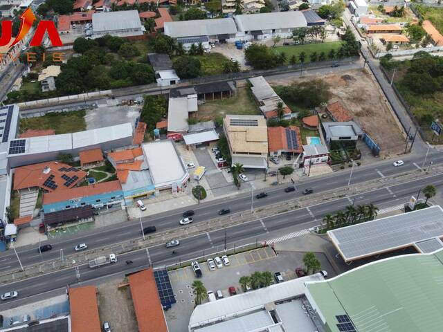 #3482 - Salão Comercial para Locação em Eusébio - CE - 2