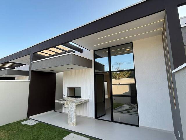 #4394 - Casa para Venda em Eusébio - CE - 2