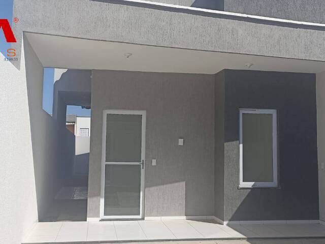 #4401 - Casa para Venda em Itaitinga - CE - 1