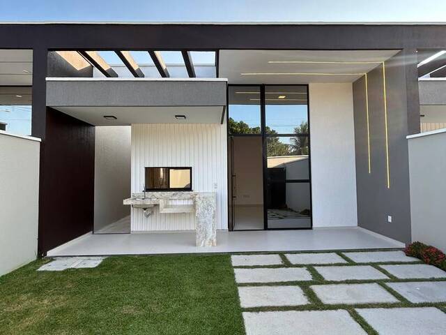 #4433 - Casa para Venda em Eusébio - CE - 3