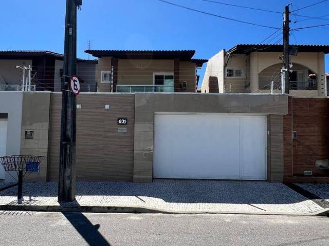 #4508 - Casa para Venda em Fortaleza - CE - 2