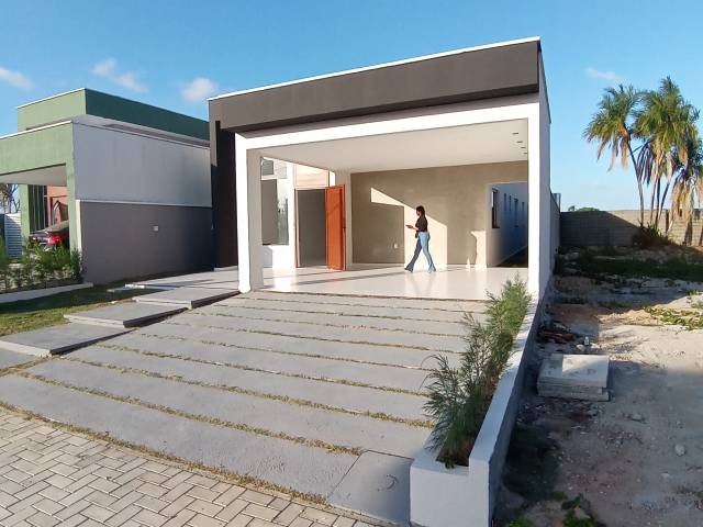 #4539 - Casa para Venda em Itaitinga - CE - 2