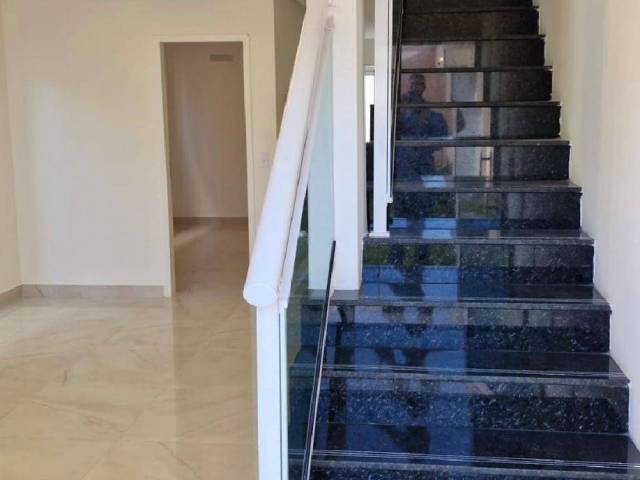 Casa para Venda em Eusébio - 5