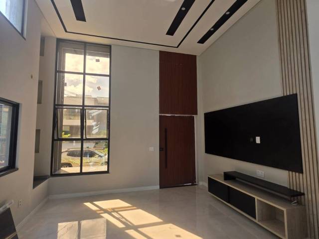 #4572 - Casa para Locação em Eusébio - CE - 2