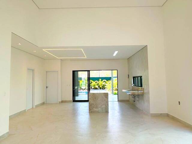 #4633 - Casa em condomínio para Venda em Eusébio - CE - 2