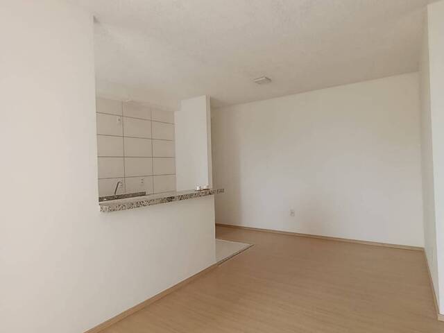 #4641 - Apartamento para Locação em Eusébio - CE - 2