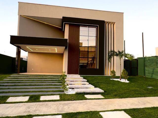 #4648 - Casa em condomínio para Venda em Eusébio - CE - 2