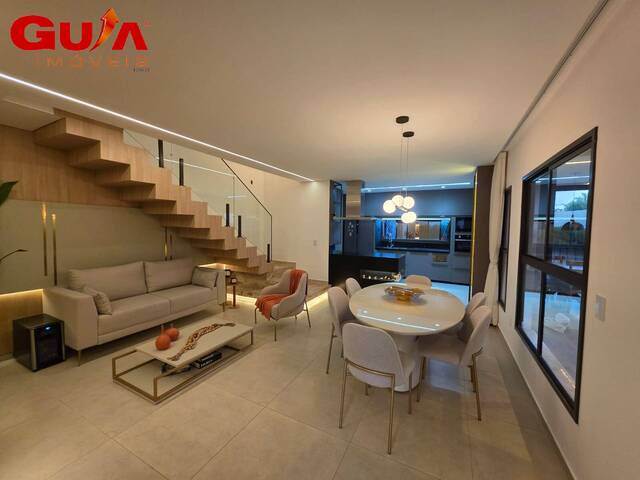 #4661 - Casa em condomínio para Venda em Eusébio - CE - 2