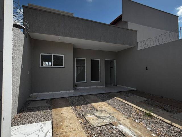 #4691 - Casa para Venda em Itaitinga - CE - 2