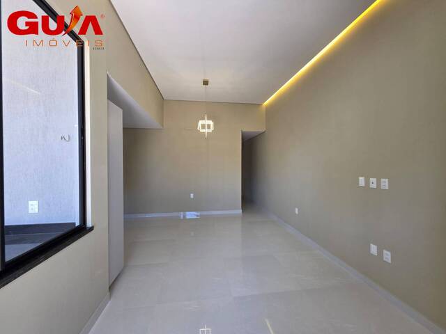 #4739 - Casa para Venda em Eusébio - CE - 2