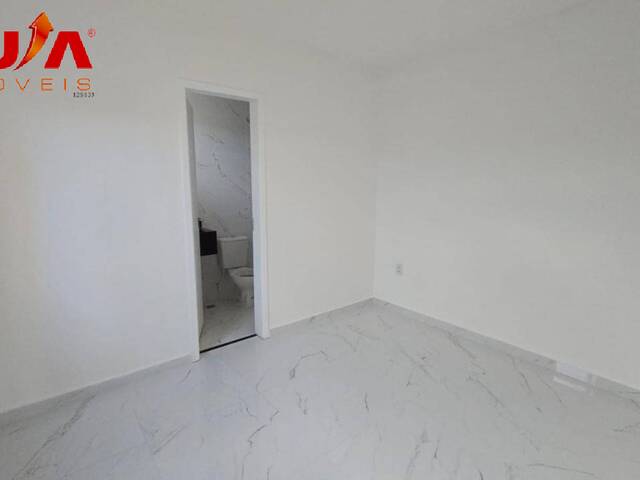 Casa para Locação em Eusébio - 4