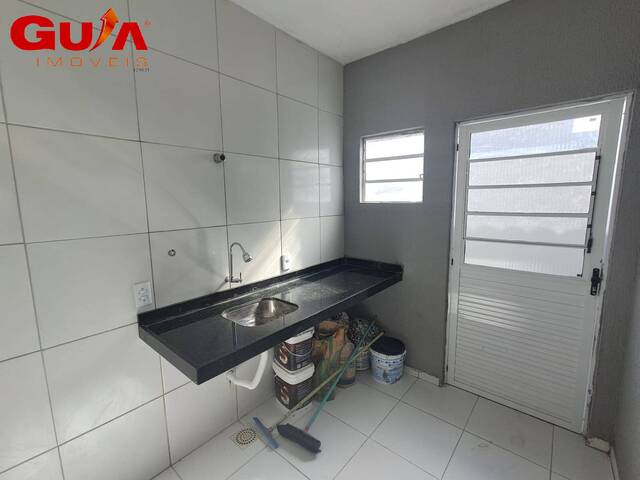 Casa para Venda em Horizonte - 5