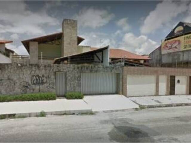 #1268 - Casa para Locação em Fortaleza - CE