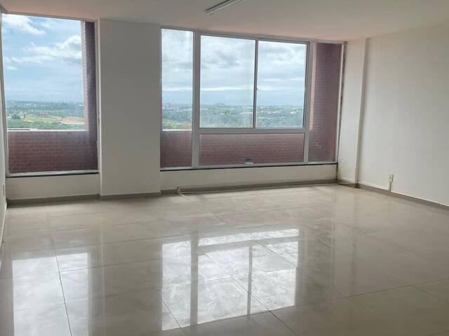 #3406 - Salão Comercial para Locação em Eusébio - CE