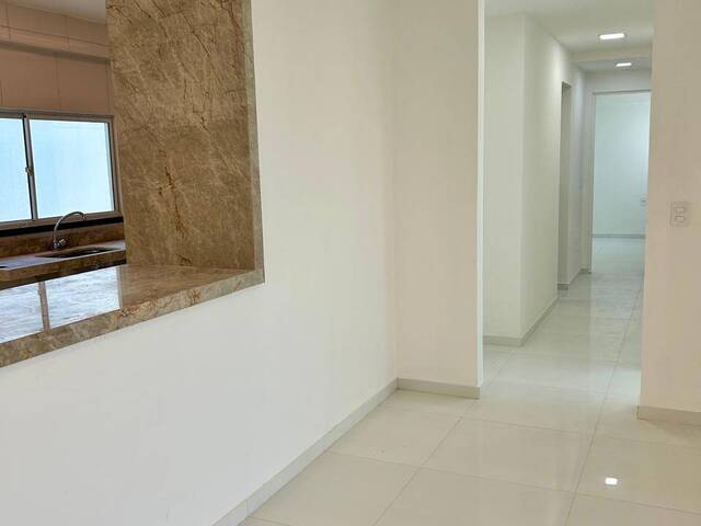 #3743 - Apartamento para Venda em Eusébio - CE